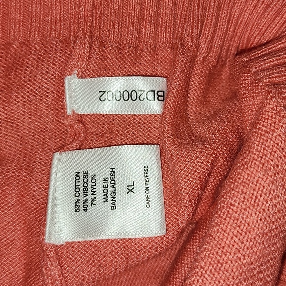 New York & Company. Pink convertible cowl neck sweater. XL - Picture 5 of 6